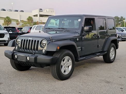 Used 2017 Jeep Wrangler Unlimited Sport w/ Quick Order Package 24S image 8