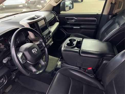 Used 2020 RAM 1500 Laramie AWD/4WD image 9