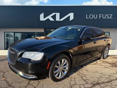 Used 2017 Chrysler 300 Limited