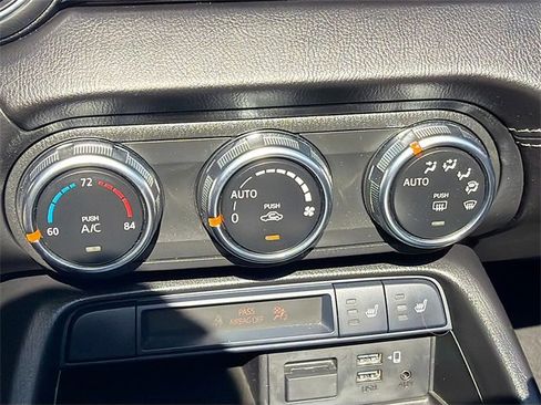 Used 2021 MAZDA MX-5 Miata Grand Touring image 31