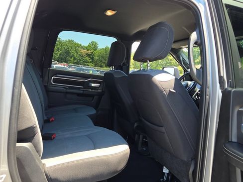 Used 2024 RAM 2500 Big Horn AWD/4WD image 12