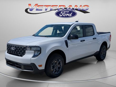 New 2025 Ford Maverick XLT w/ XLT Luxury Package AWD/4WD image 1
