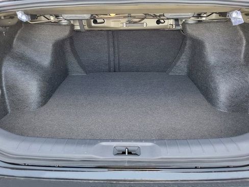 New 2026 Nissan Altima 2.5 SV FWD image 12