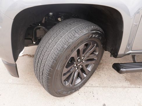 Used 2020 GMC Canyon SLE w/ Elevation Edition image 29