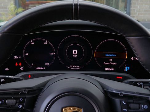 Used 2021 Porsche Taycan Turbo S image 30