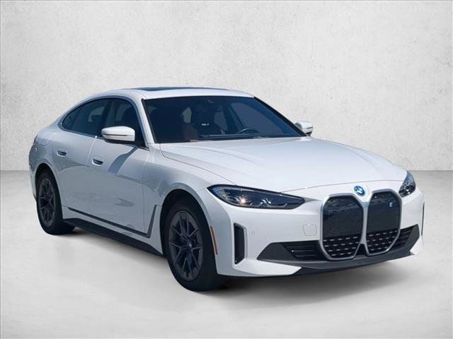 Used 2024 BMW i4 eDrive35 RWD image 3
