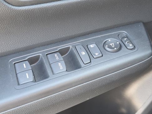 Certified 2024 Honda CR-V EX image 24