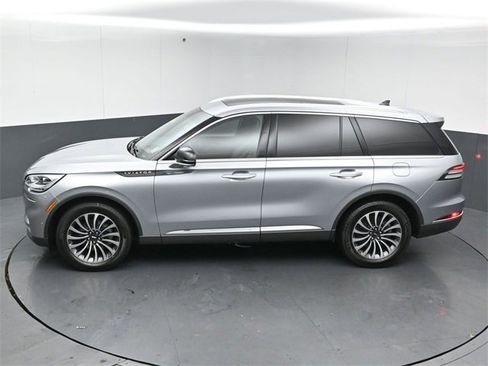 Used 2022 Lincoln Aviator Reserve w/ Equipment Group 201A image 55
