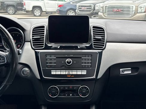 Used 2018 Mercedes-Benz GLE 350 image 20