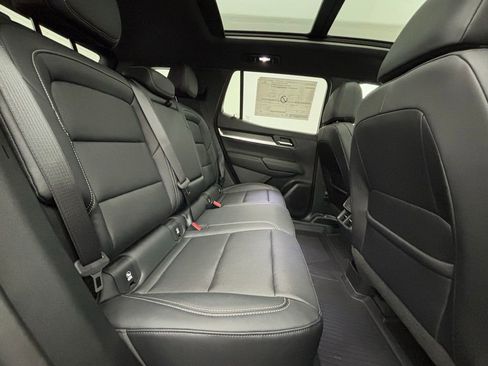 New 2026 GMC Terrain Elevation w/ Elevation Premium Package image 38