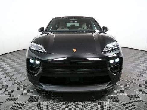 New 2025 Porsche Macan Electric image 36