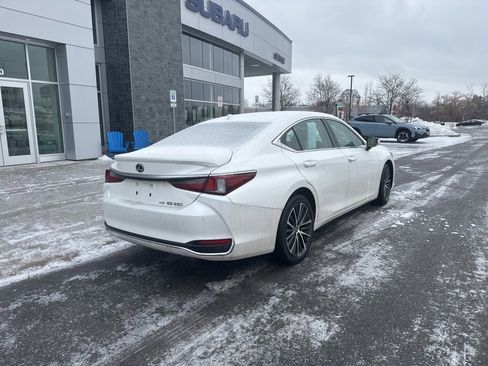 Used 2022 Lexus ES 250 w/ Premium Package image 4