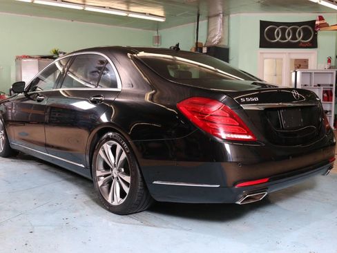 Used 2016 Mercedes-Benz S 550 4MATIC Sedan w/ Premium Package image 22