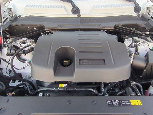 New 2026 Land Rover Defender 130 S image 27