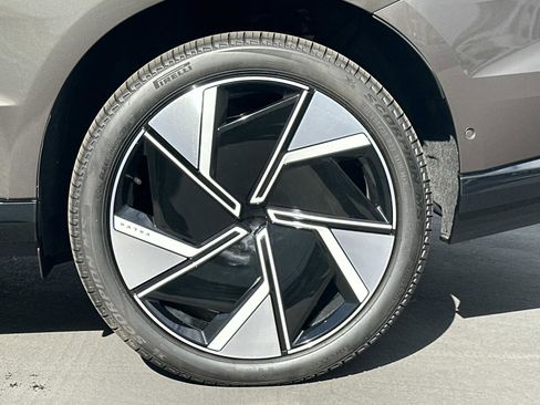 New 2025 Volvo EX90 Ultra image 24