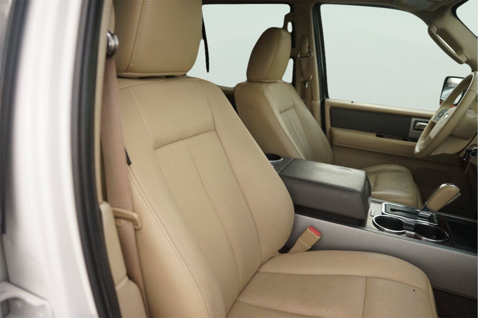 Used 2013 Ford Expedition XLT RWD image 20