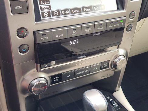 Used 2020 Lexus GX 460 Premium AWD/4WD image 13