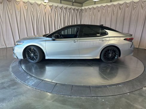 Used 2021 Toyota Camry XSE w/ Navigation Package FWD image 8