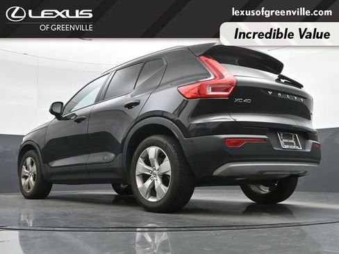 Used 2019 Volvo XC40 T5 Momentum AWD/4WD image 35