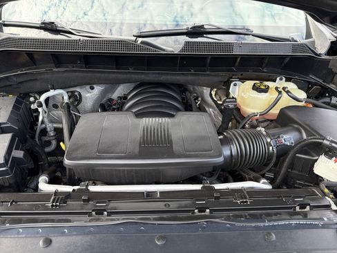 Used 2022 Chevrolet Silverado 1500 LT Trail Boss w/ Convenience Package II AWD/4WD image 28