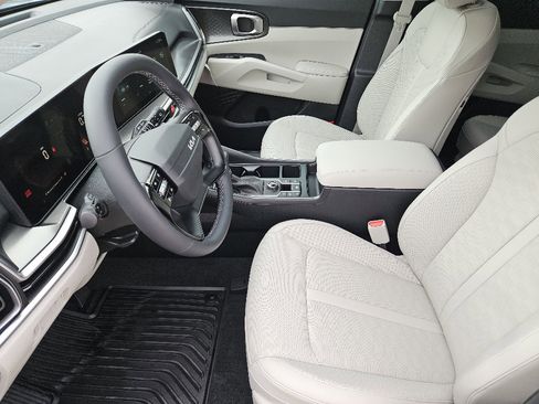 New 2026 Kia Sorento S image 9