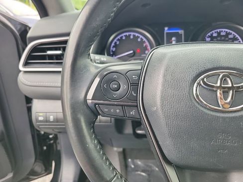 Used 2023 Toyota Camry SE FWD image 14