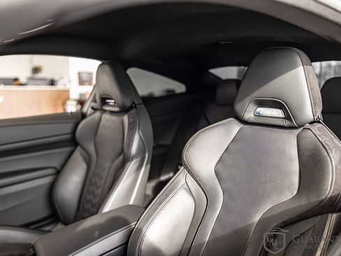 Used 2021 BMW M4 Competition image 19