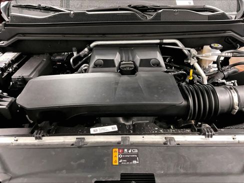 Used 2025 GMC Canyon AT4 w/ Nightfall Edition image 30