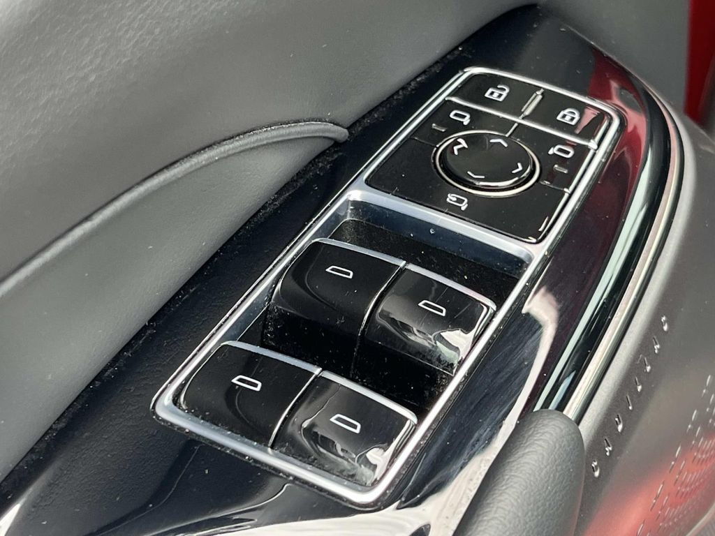 Certified 2024 Cadillac Lyriq Sport AWD/4WD image 31