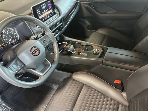 Used 2026 Nissan Rogue SV w/ Rock Creek Premium Package AWD/4WD image 4