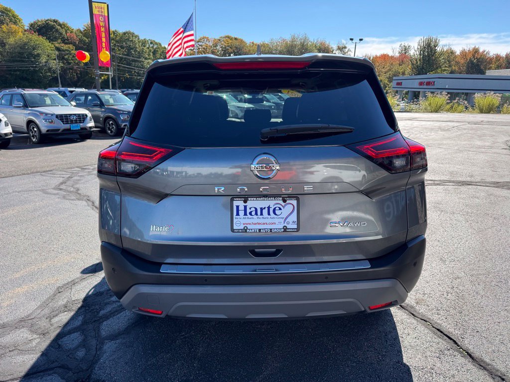 Used 2021 Nissan Rogue SV w/ Premium Package AWD/4WD image 6