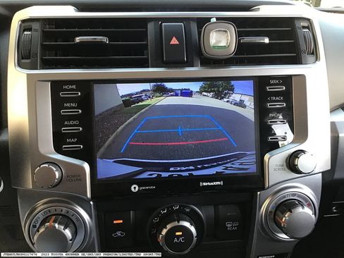 Used 2023 Toyota 4Runner SR5 AWD/4WD image 10