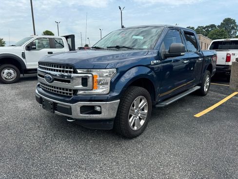 Used 2018 Ford F150 XLT w/ Equipment Group 302A Luxury AWD/4WD image 6