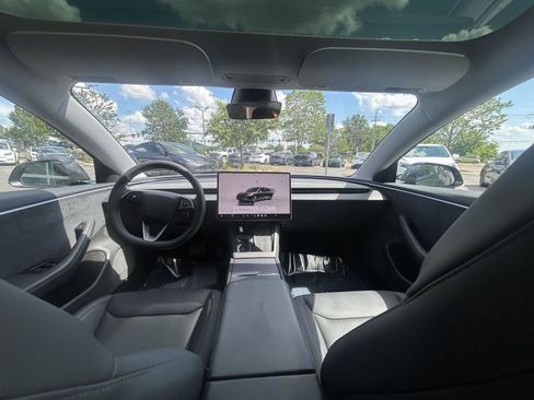 Used 2025 Tesla Model 3 Long Range AWD/4WD image 19