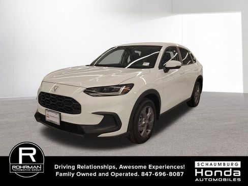 New 2026 Honda HR-V LX image 2