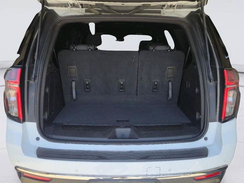 Used 2024 Chevrolet Tahoe LS RWD image 25