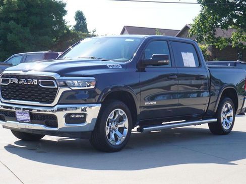 Used 2025 RAM 1500 Big Horn AWD/4WD image 7