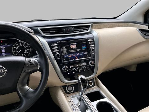 Used 2023 Nissan Murano SV FWD image 7
