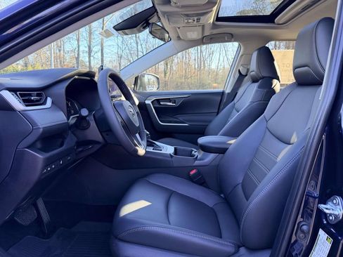 New 2025 Toyota RAV4 XLE Premium image 18