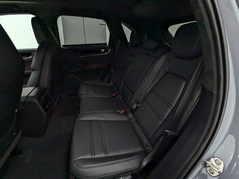 New 2026 Porsche Cayenne GTS image 22
