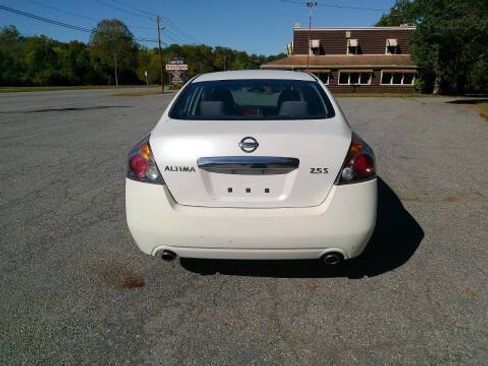 Used 2010 Hyundai Sonata GLS image 13
