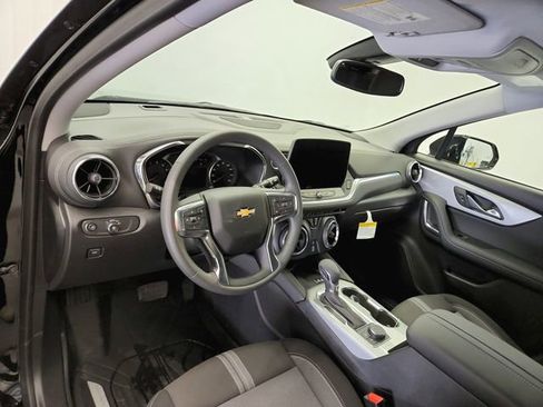 New 2026 Chevrolet Blazer LT w/ Convenience Package image 17