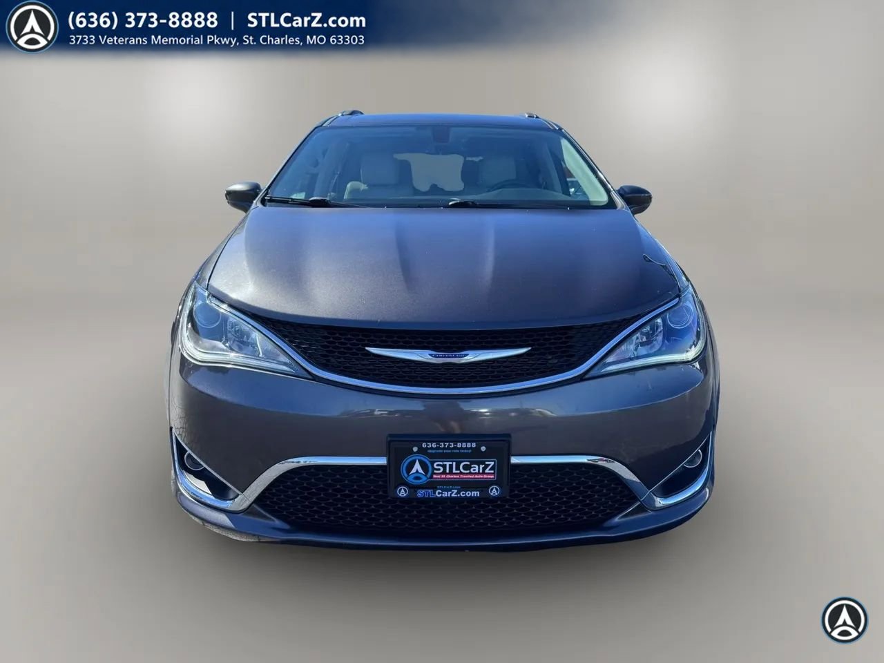 Used 2020 Chrysler Pacifica Touring-L Plus FWD image 8