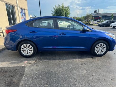 Used 2020 Hyundai Accent SE FWD image 6