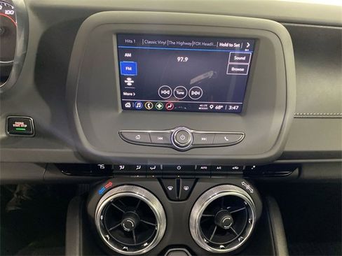 Used 2023 Chevrolet Camaro LT image 28