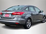 Used 2018 Ford Focus SE w/ SE Appearance Package image 5