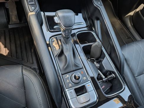 Used 2024 Kia Telluride EX X-Line AWD/4WD image 36