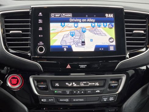 Used 2023 Honda Ridgeline Black Edition image 17