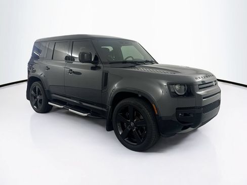 Certified 2024 Land Rover Defender 110 V8 AWD/4WD image 3