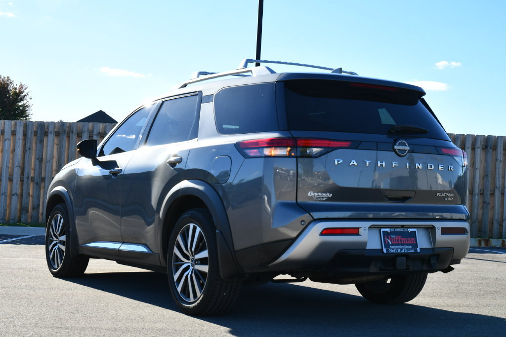 Used 2022 Nissan Pathfinder Platinum w/ Cargo Package AWD/4WD image 8